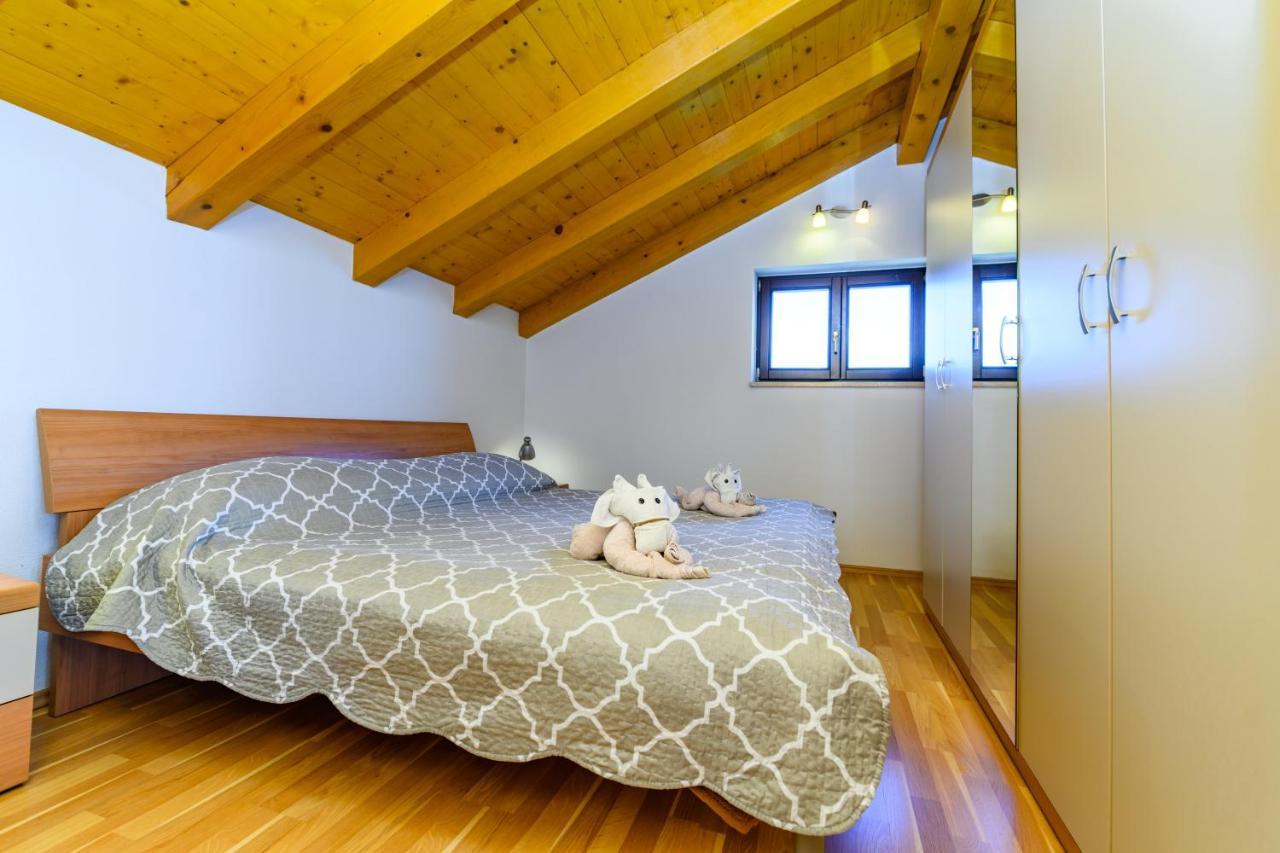 Marina Apartment *