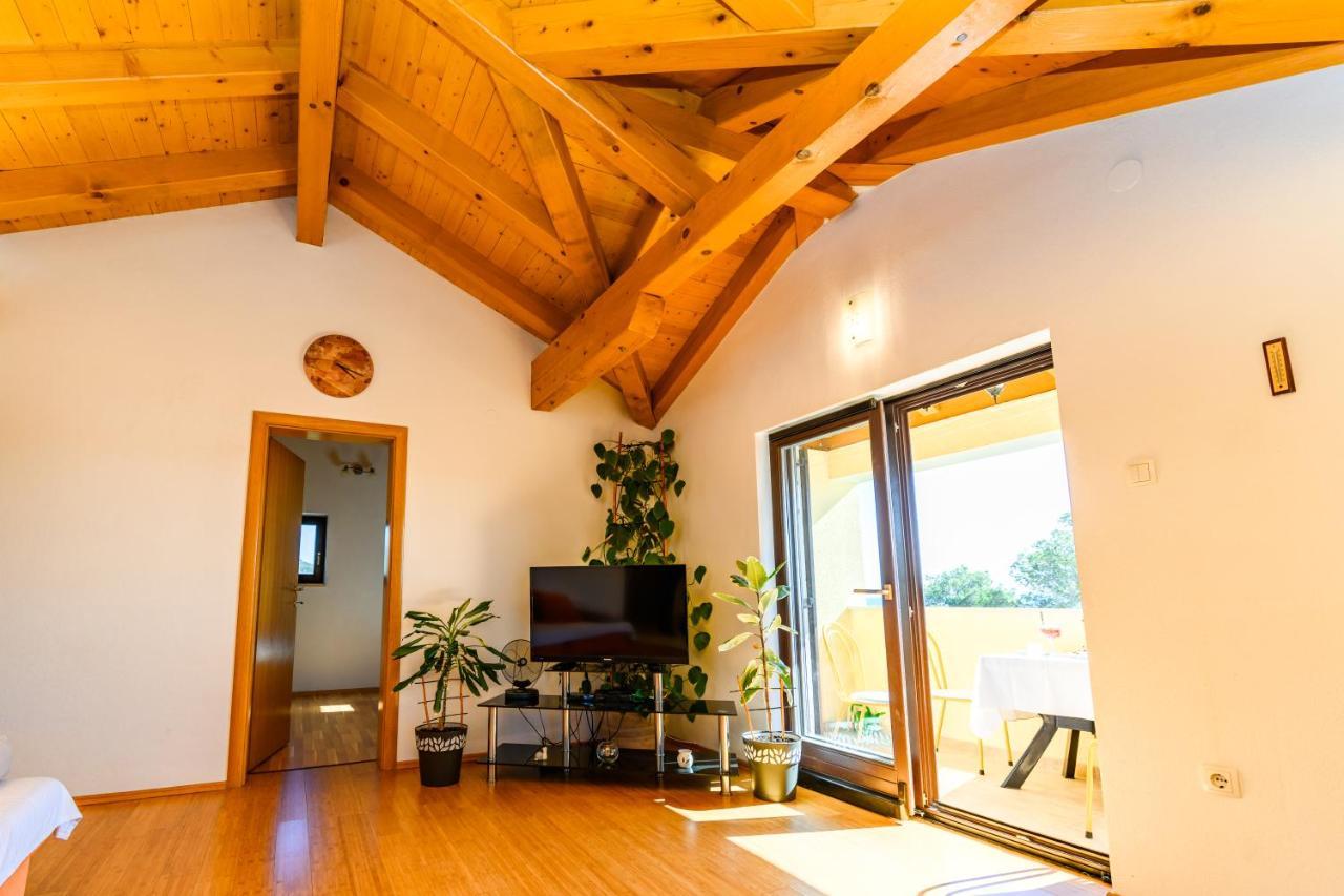 Apartment Marina *